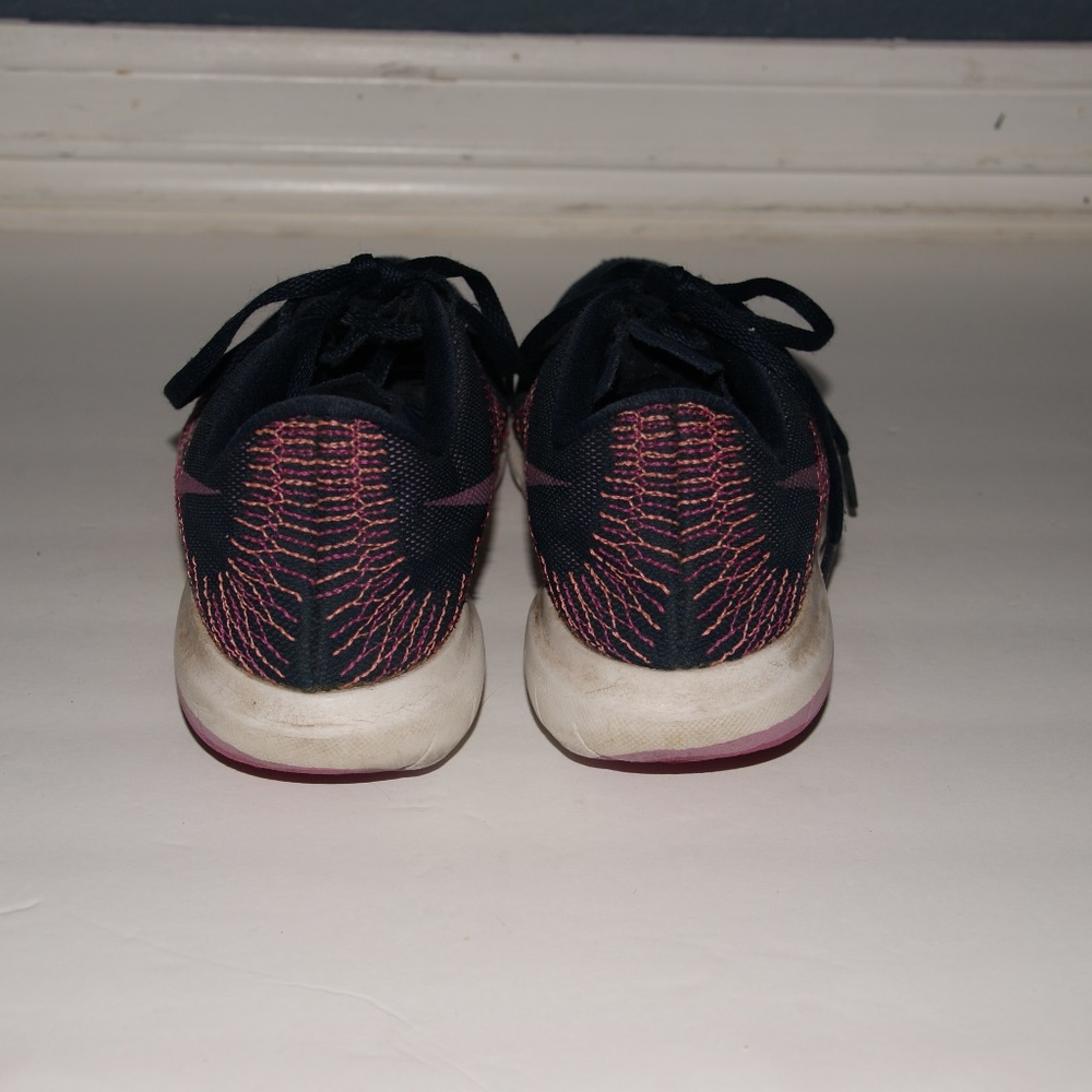 NIKE Navy+Pink Flex Fury Running Shoe sz 7 Women's - Picture 5 of 8